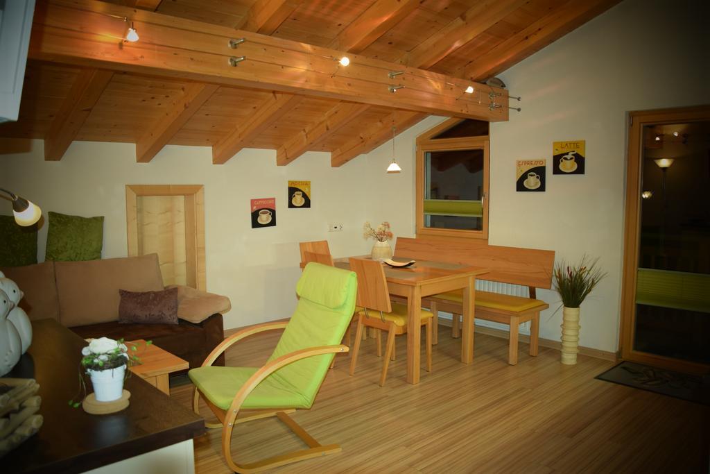 Apart Dominika Ried im Oberinntal Exterior photo