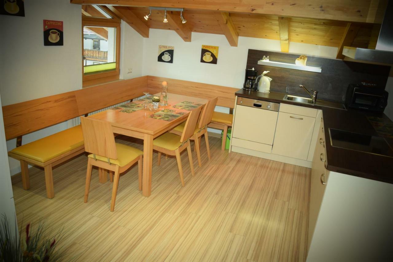 Apart Dominika Ried im Oberinntal Exterior photo