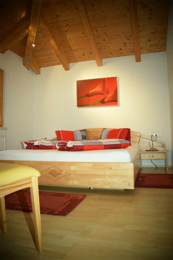 Apart Dominika Ried im Oberinntal Exterior photo