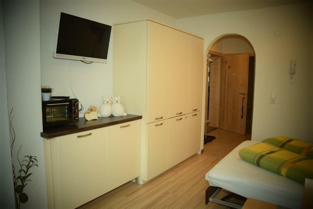 Apart Dominika Ried im Oberinntal Exterior photo